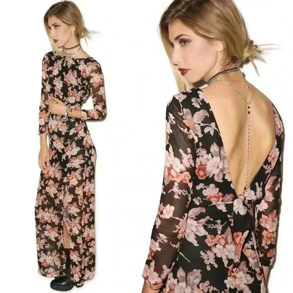 For Love And Lemons Dresses & Skirts - NWT For Love & Lemons Autumn Maxi Dress Size Small